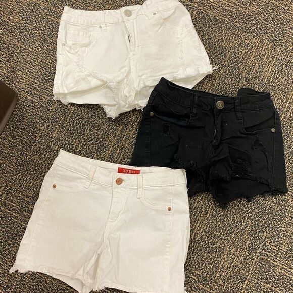 Guess distressed 3 pack denim mom jean shorts - Picture 13 of 13